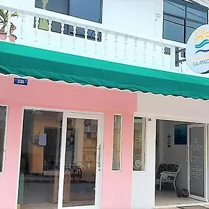  Hostal Gardner Galapagos